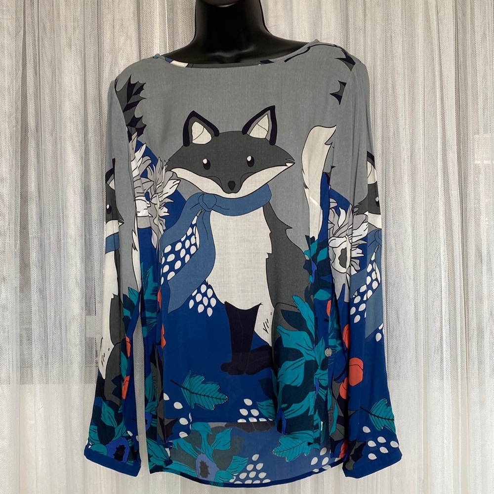 Milano Italy Fox🦊 Print Top Size 6 - Multi-Color
